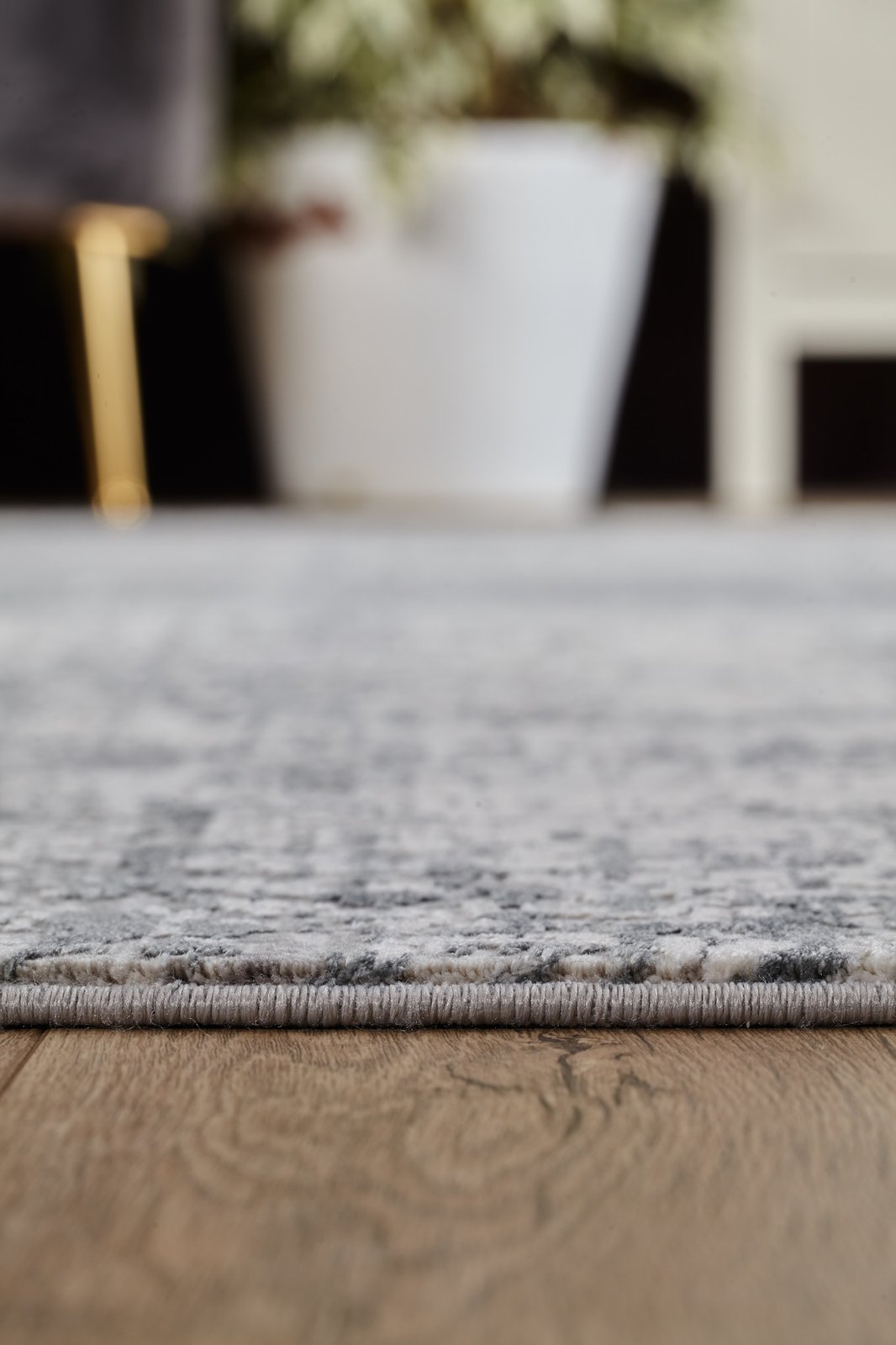 Vortexia Silver Premium Rug - M472A